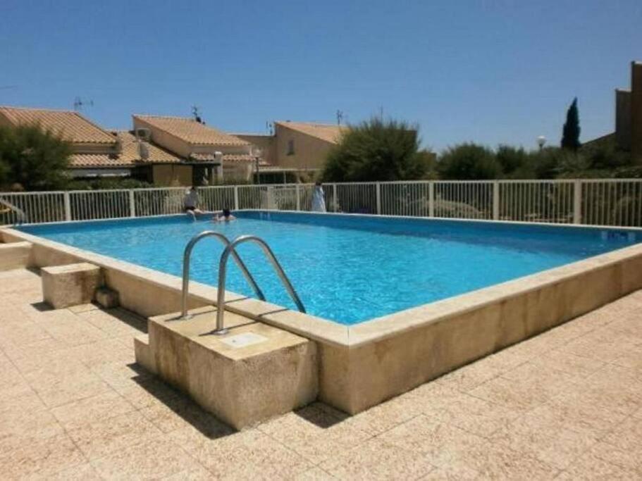 Villa Le Sept Gruissan Exterior foto